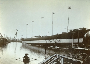 Stapellauf des 5-Mast-Vollschiffs Preussen auf der Tecklenborg-Werft